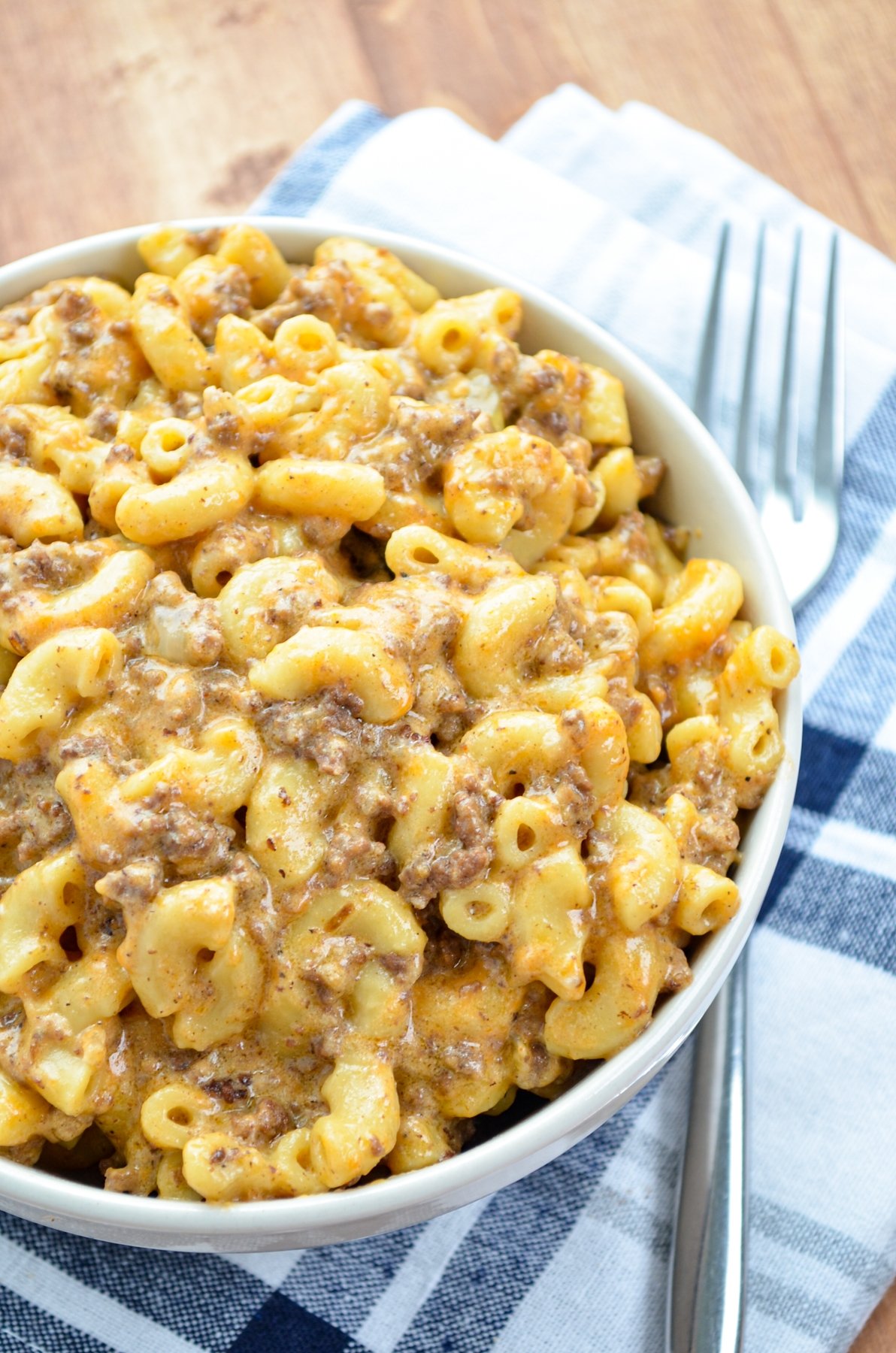 A bowl of homemade cheeseburger macaroni.